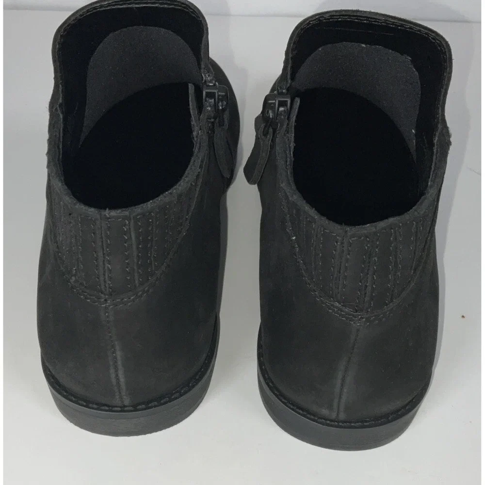 Kenneth Cole Reaction women kenneth